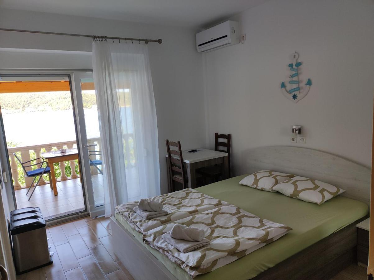 Apartmani Andela Kordic Supetarska Draga Exterior foto