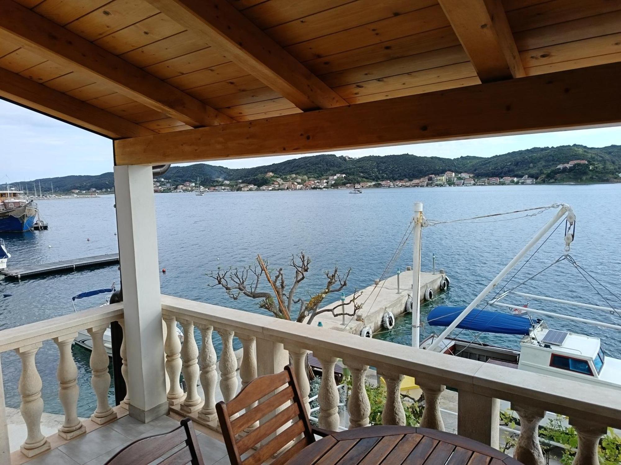 Apartmani Andela Kordic Supetarska Draga Exterior foto